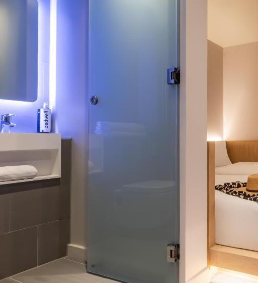 Номер Стандарт, Zedwell Greenwich