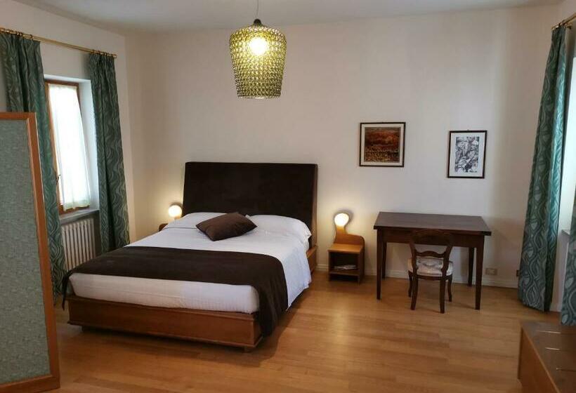 استودیوی استاندارد, B&b Luna Di Langa