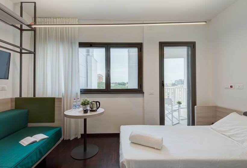 スーペリアールーム, Camplus Roma Casa Per Ferie