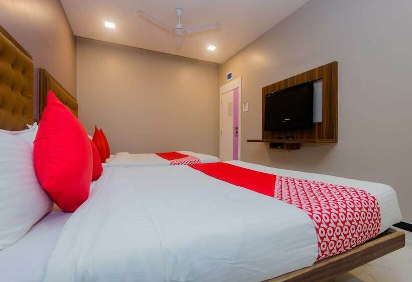 اتاق لوکس, O Blue Pearl Residency Near Chhatrapati Shivaji International Airport