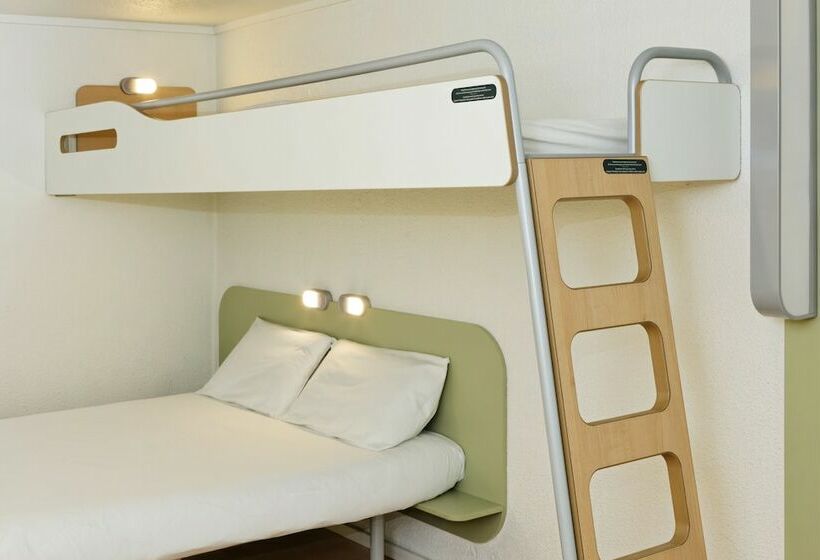 Номер Стандарт Трехместный, Ibis Budget Lorient Caudan