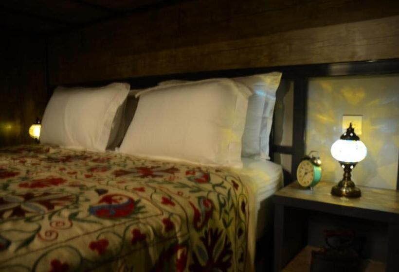 Семейный Номер, Livia Hotel Ephesus