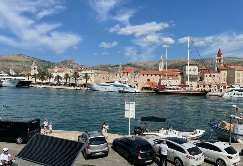 اتاق استاندارد, Vila Liza