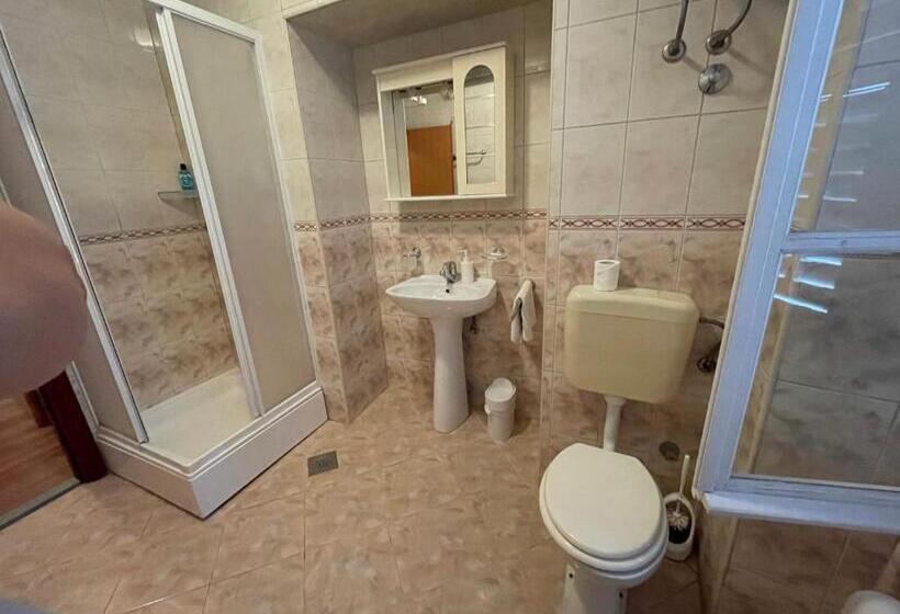 اتاق استاندارد, Vila Liza