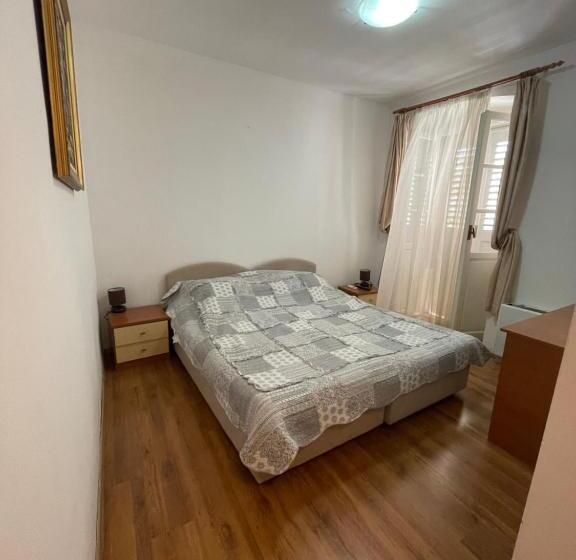 اتاق استاندارد, Vila Liza