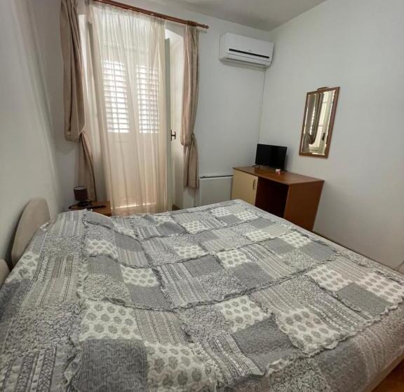 اتاق استاندارد, Vila Liza