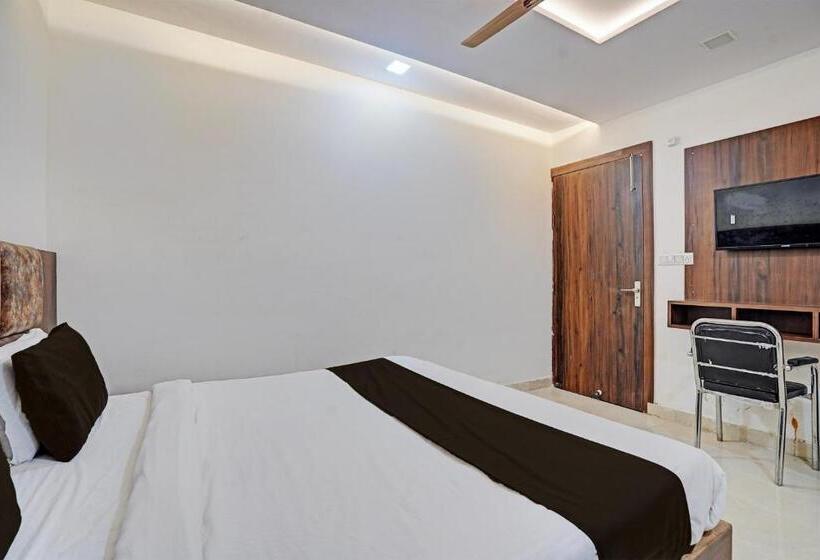Трехместный Номер Классика, Fabhotel Vishal Palace