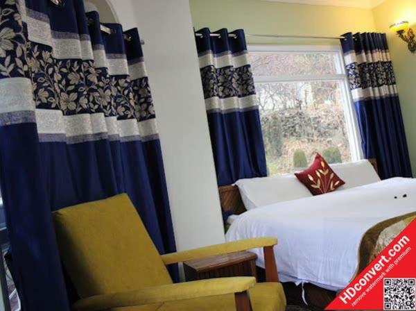 Номер Стандарт Вид на Горы, Heritage Rose Inn