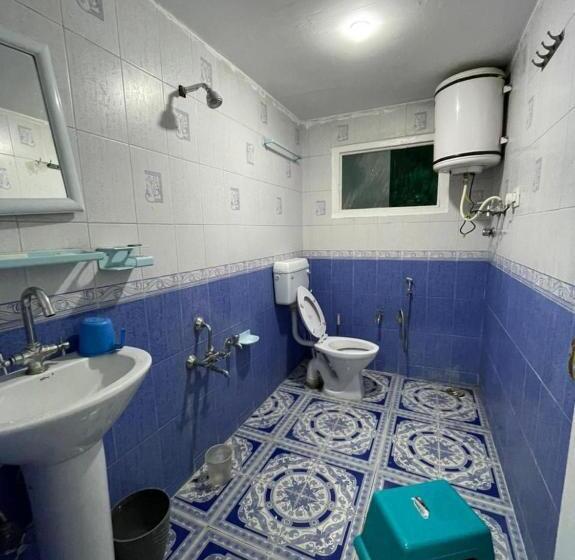 Номер Стандарт Вид на Озеро, Heritage Rose Inn