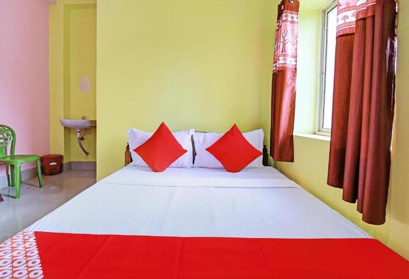 اتاق کلاسیک سه تخته, Oyo Flagship Hotel Utkal Grand