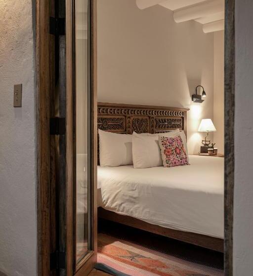 سوییت, Antigua Casona San Blas
