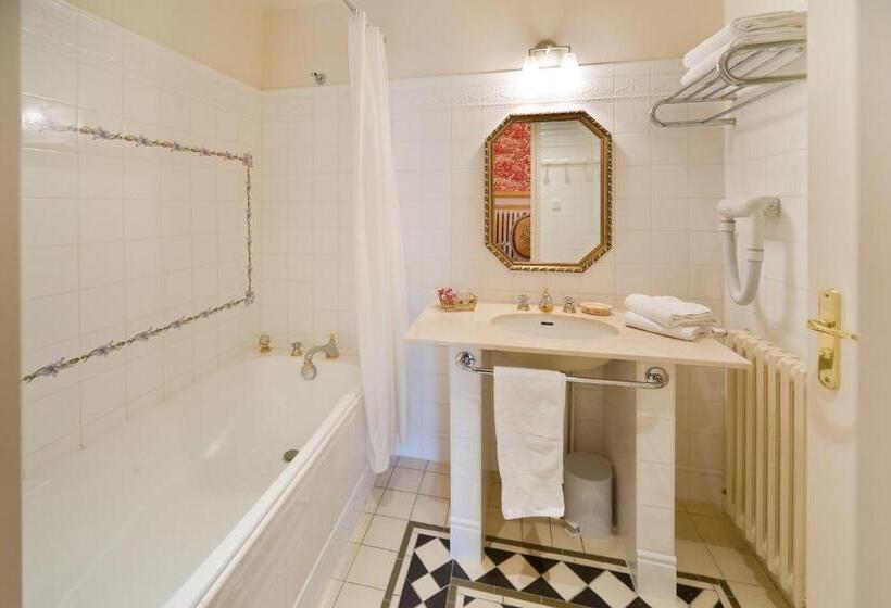 Family Suite, Chateau De Picomtal