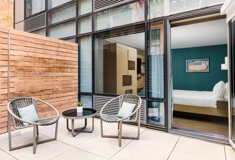 اتاق استاندارد با 2 تخت دوبل, Hilton Garden Inn New York Times Square North