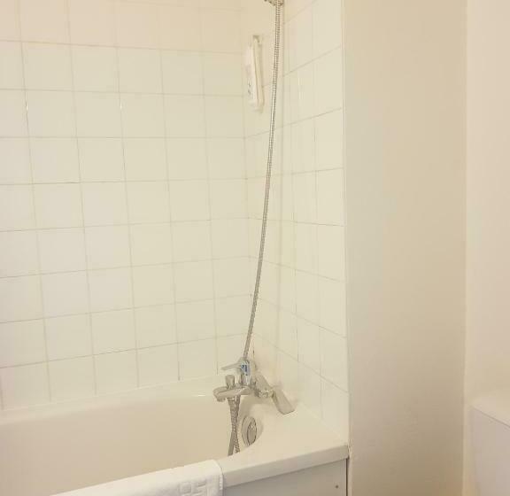 Номер Стандарт Трехместный, Ibis Budget Lorient Hennebont