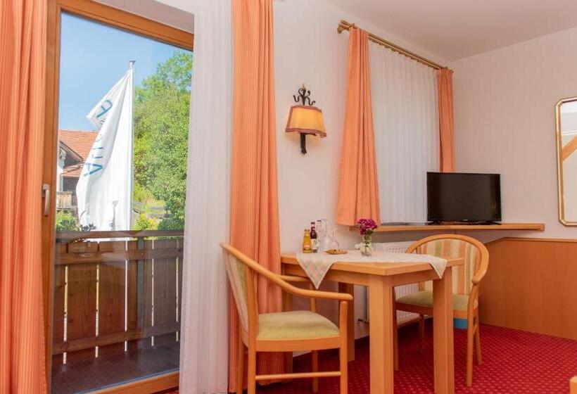 Номер Стандарт, Restaurant Frühlingsgarten