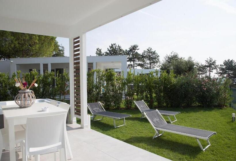 Бунгало Superior, Villaggio La Pescaccia