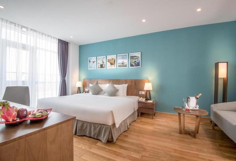 سوییت اجرایی, Royal Lotus Hotel Danang