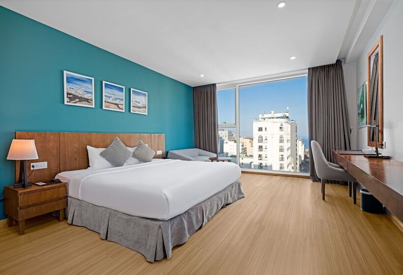 سوییت, Royal Lotus Hotel Danang