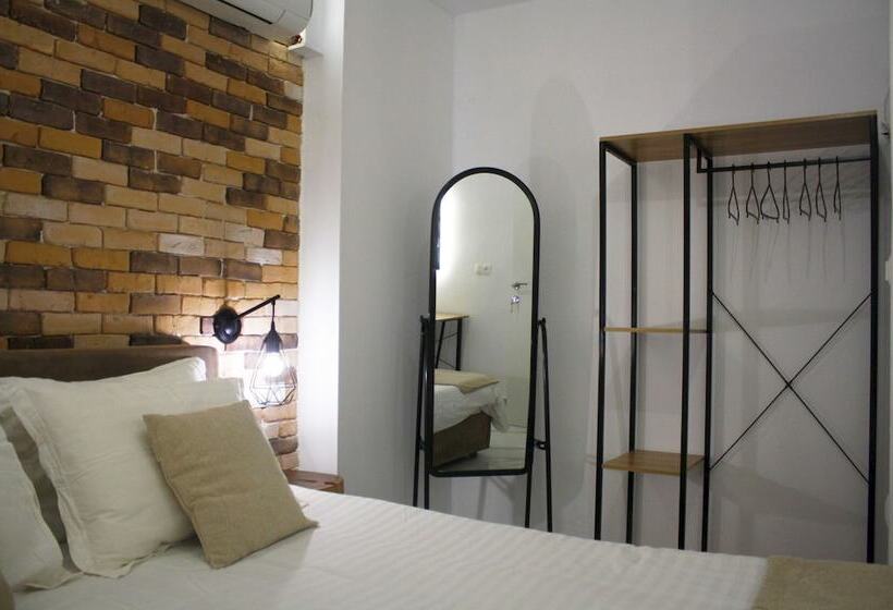 Апартаменты 2 Спальни, Salonikiou Beach Deluxe Apartments
