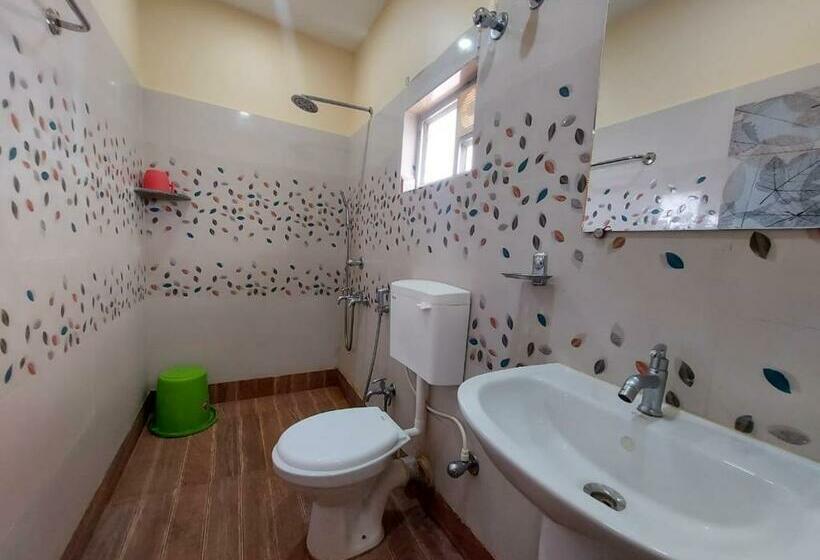 Номер Стандарт, Sweet Dream Beach Resort !! 50 Mts From Beach ! Peaceful Room With Garden View Free Parking !!