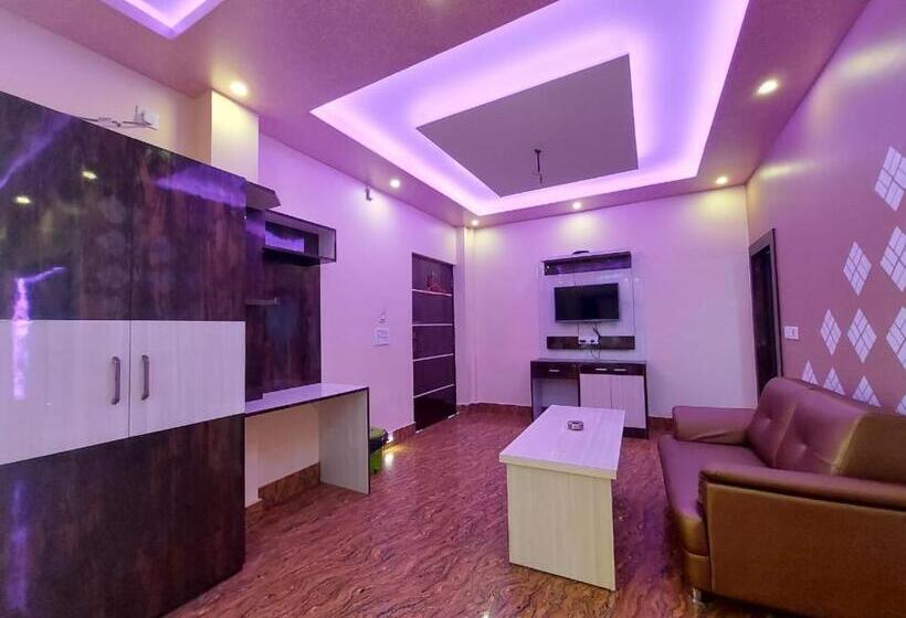 Семейный Номер Боковой Вид на Море, Sweet Dream Beach Resort !! 50 Mts From Beach ! Peaceful Room With Garden View Free Parking !!