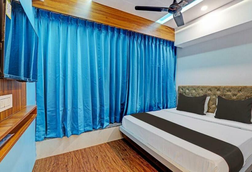 اتاق کلاسیک سه تخته, Collection O Hotel Swarg