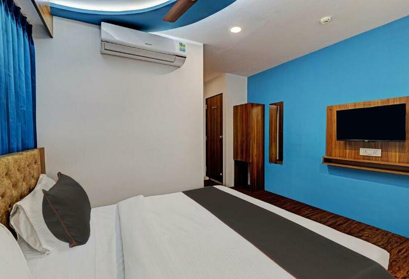 اتاق کلاسیک سه تخته, Collection O Hotel Swarg