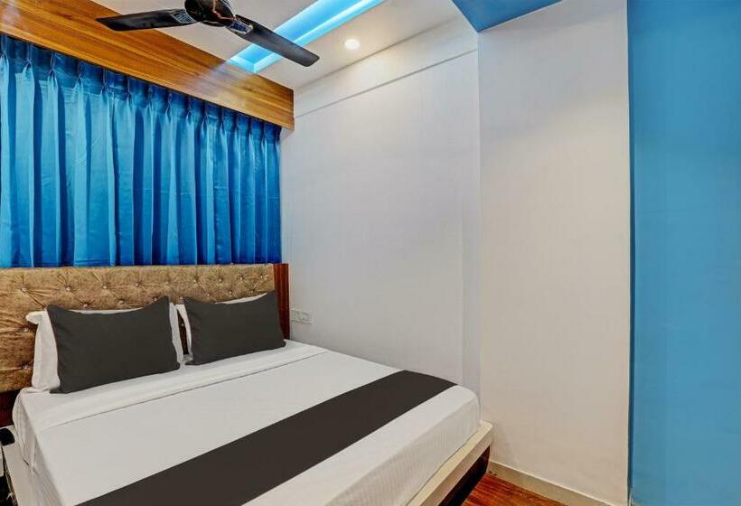 اتاق کلاسیک سه تخته, Collection O Hotel Swarg