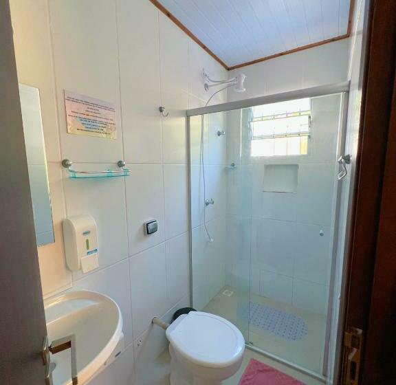 Quarto Familiar, Hostel Coraticum