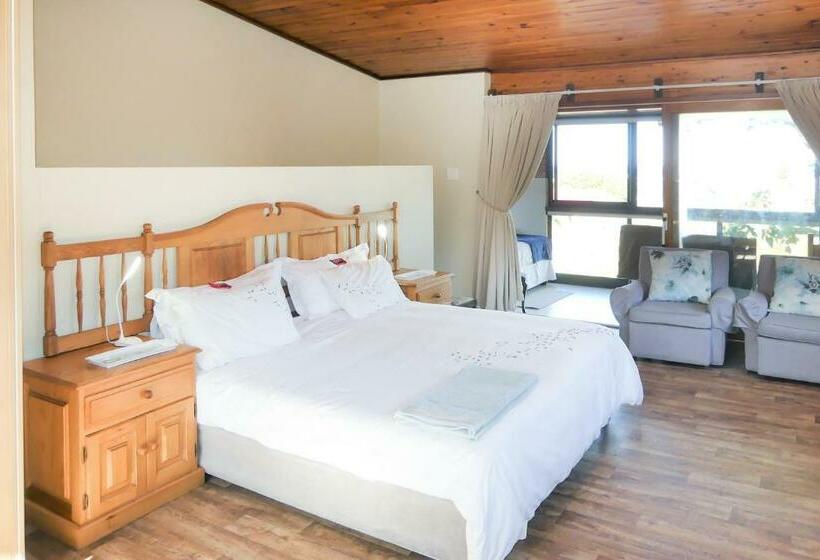 Номер Стандарт Вид на Горы, Shalom Self Catering