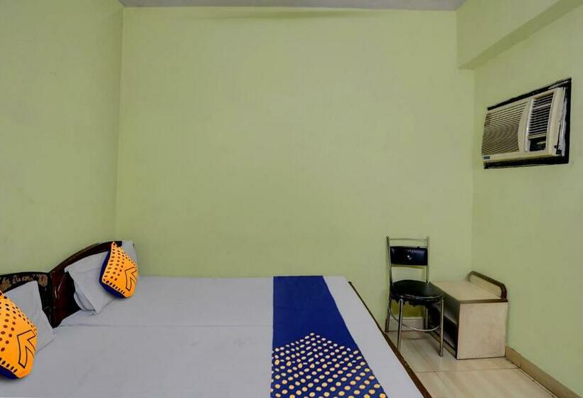 Трехместный Номер Классика, Spot On 81542 Hotel Aryavart