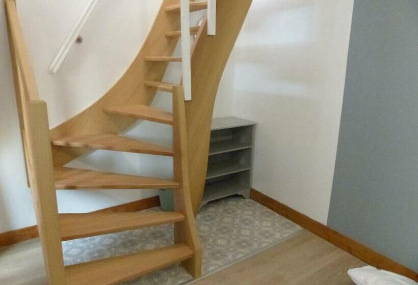اتاق استاندارد چهار تخته, Chambre D Hôtes Logis De Saint Jean