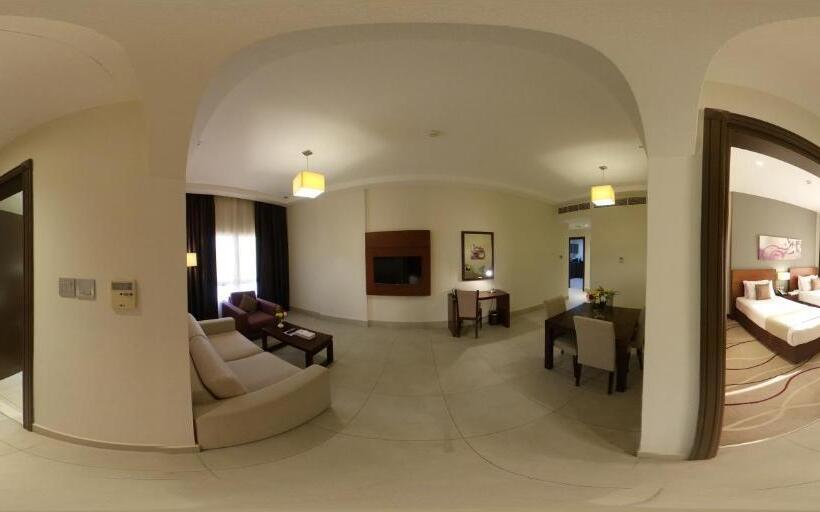 2 베드룸 패밀리 스위트, Action Hotel Ras Al Khaimah