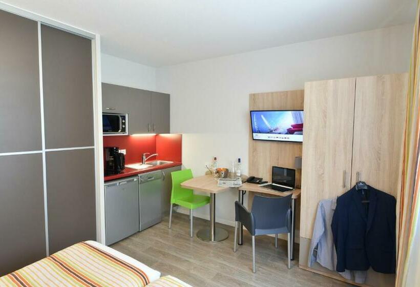 Студия Стандарт, Appart Hôtel Mer & Golf City Bordeaux Bassins à Flot