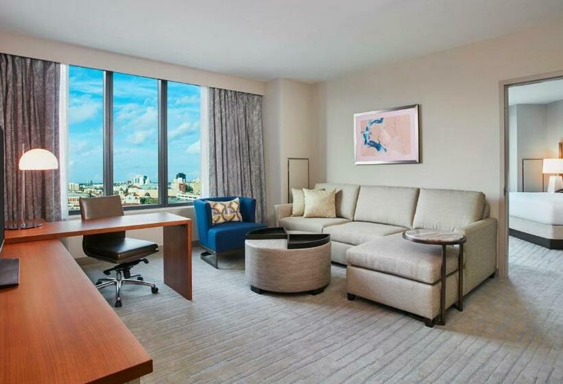 سوئیت پریمیوم, Hilton West Palm Beach