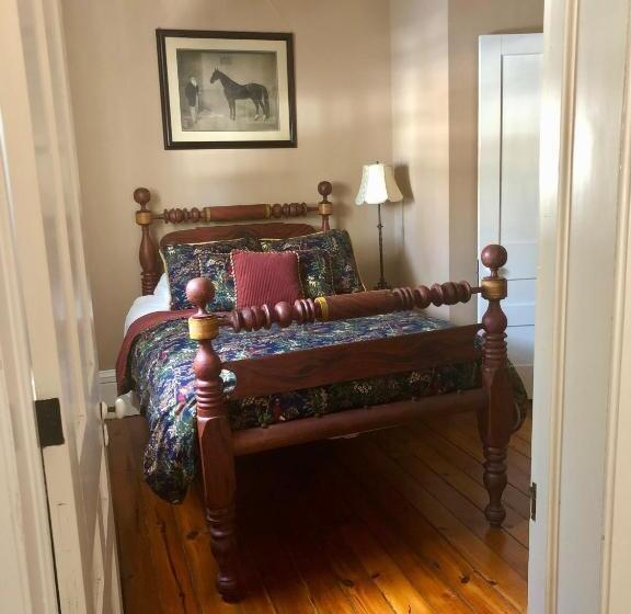 Номер Стандарт, Oakcliff Bed And Breakfast