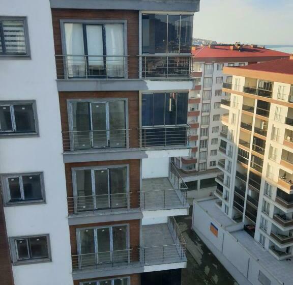 Апартаменты 3 Спальни, North Star Apart Trabzon
