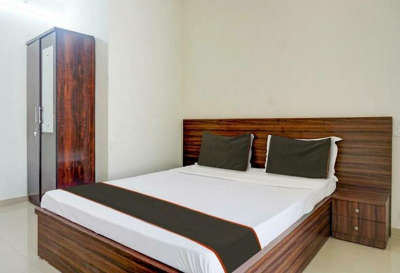 Трехместный Номер Классика, Collection O Hotel Park Inn Residency
