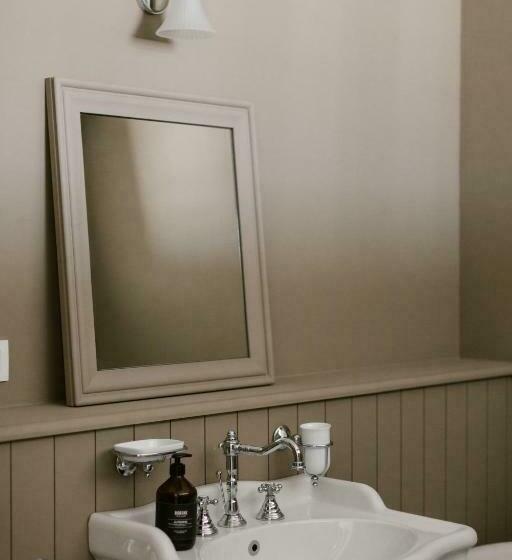 Номер Deluxe, La Maison D’hôtes
