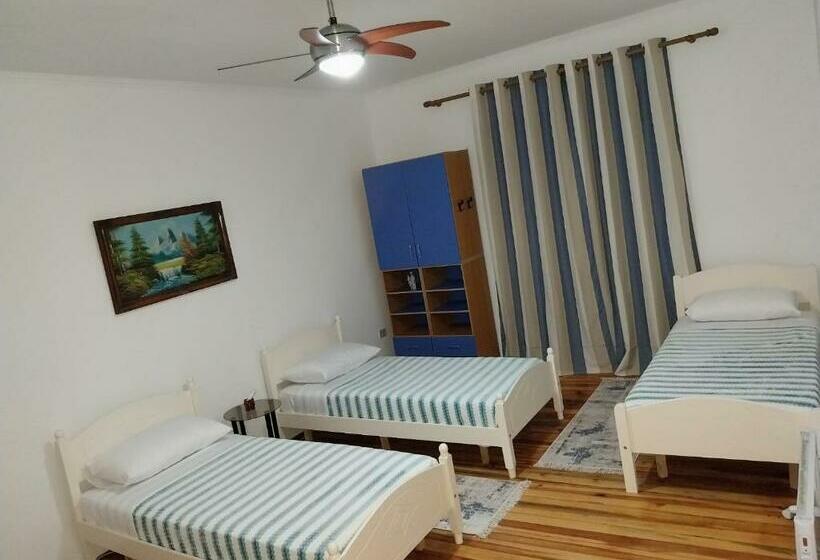اتاق استاندارد سه نفره, Your Home
