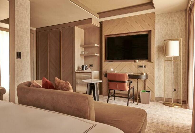 Номер Deluxe с Террасой, Swissotel Uludag Bursa