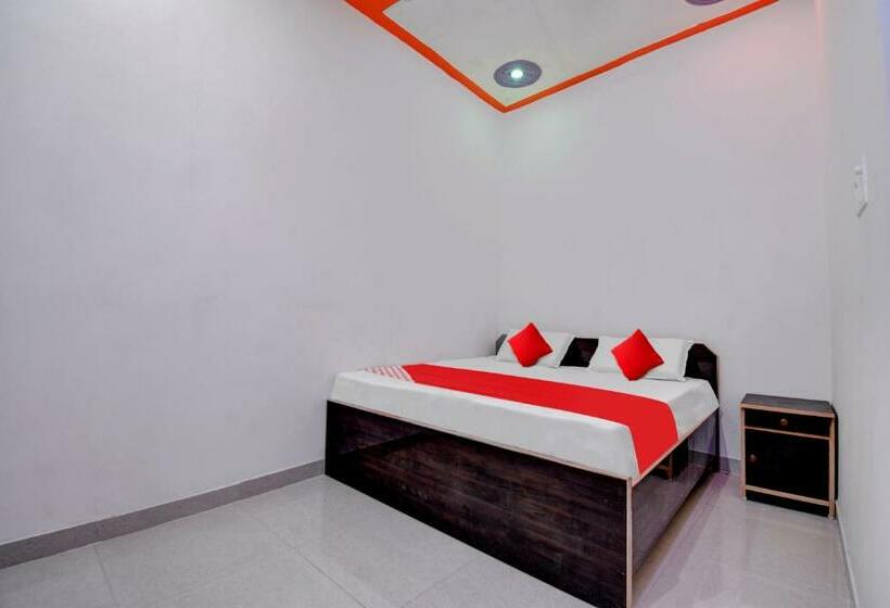 Трехместный Номер Классика, Oyo Flagship Highway Suites