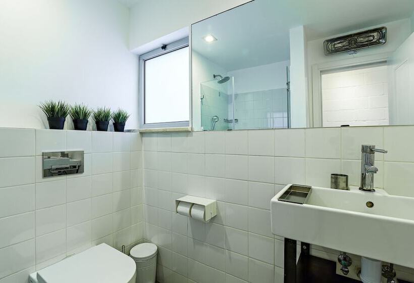 Standaard Studio, Hanasi 129   Boutique Apartments