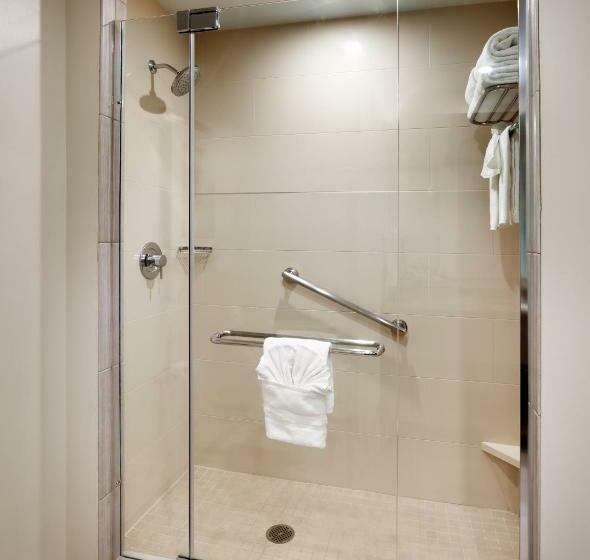 Standard Room King Bed Adapted for people with reduced mobility, Hyatt House At Anaheim Resort/convention Center