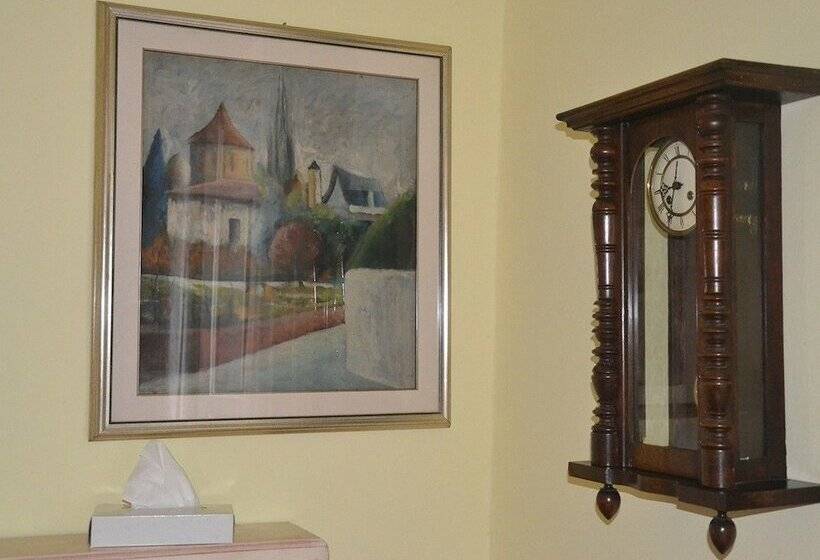 اتاق استاندارد, La Rosa Di Firenze B&b
