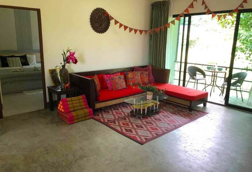 Family Suite, Lanta Complex