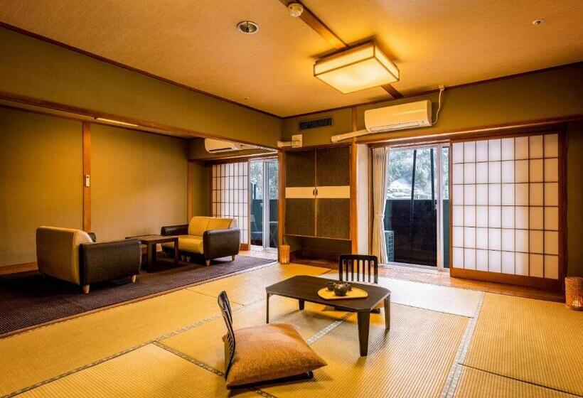 수피리어 패밀리 룸, Ooedo Onsen Monogatari Miyoshiya