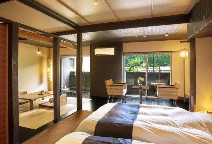 수피리어 룸, Ooedo Onsen Monogatari Miyoshiya