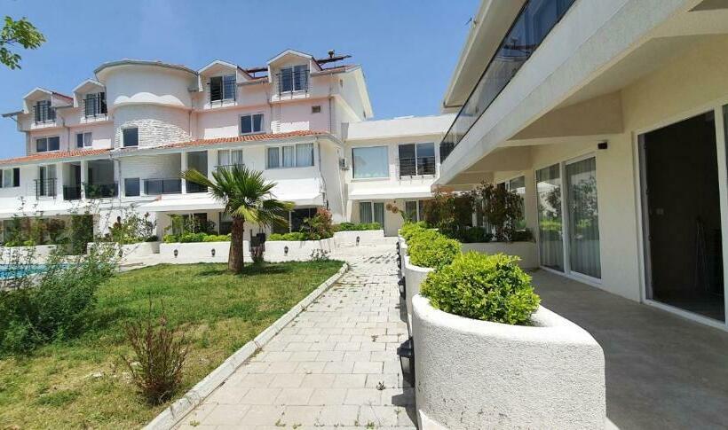 Апартаменты 1 Спальня Вид на Сад, Near Oludeniz Beach Cozy Room With Kitchen