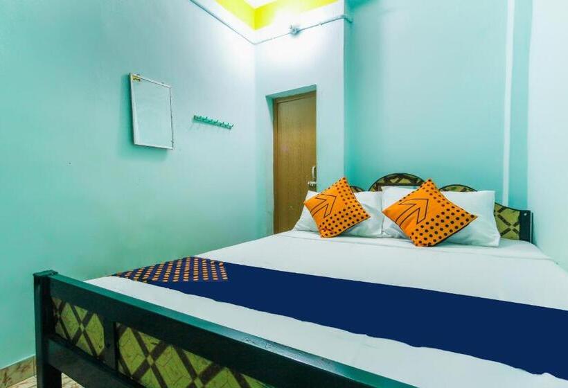 Трехместный Номер Классика, Oyo Flagship Hotel Annai
